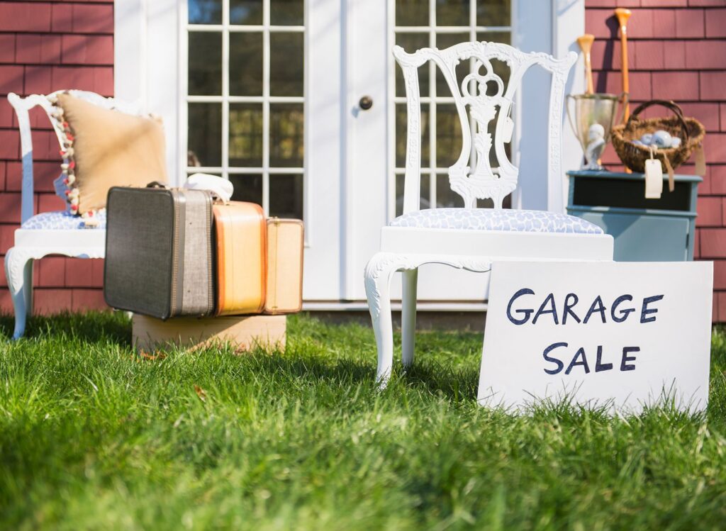 Best Garage Sale Tips And Tricks to Make Money