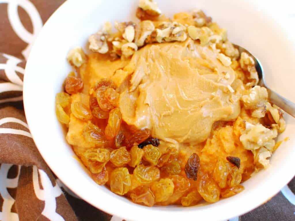 A sweet potato breakfast bowl as a frugal breakfast option.